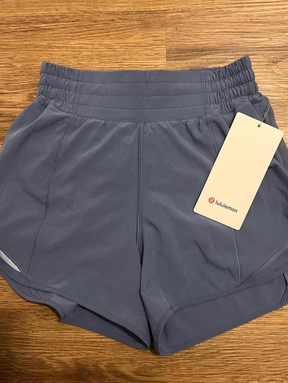 Lululemon Women's Blue Shorts High Rise size 2 - Picture 2 of 5